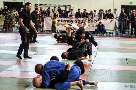 6 aires de combats étaient occupées en même temps !